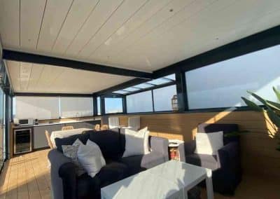 PÉRGOLA BIOCLIMÁTICA CON CORTINA DE CRISTAL Y TECHO FIJO EN ÁTICO VALDEBEBAS MADRID 3