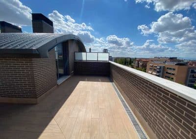 PÉRGOLA BIOCLIMÁTICA RETRÁCTIL EN ÁTICO DE ALCORCÓN MADRID 1